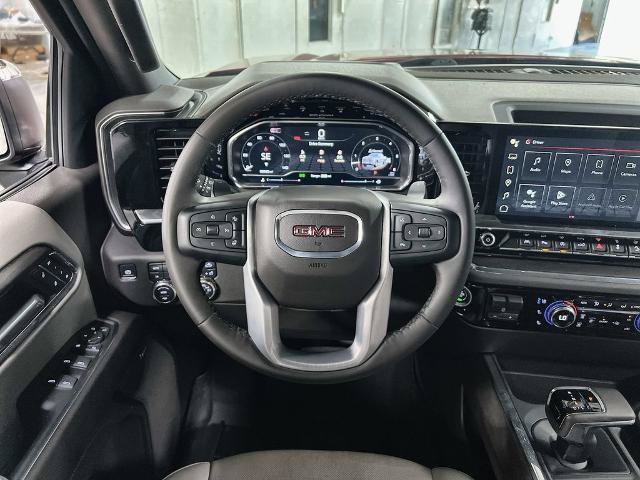 Used 2024 GMC Sierra 1500 SLT AWD/4WD image 19