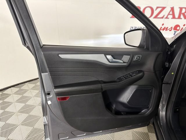 Certified 2024 Ford Escape Platinum w/ Premium Technology Package AWD/4WD image 26