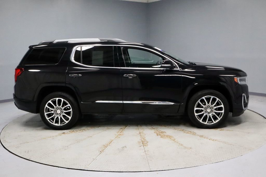 Used 2023 GMC Acadia Denali w/ Denali Ultimate Package AWD/4WD image 12