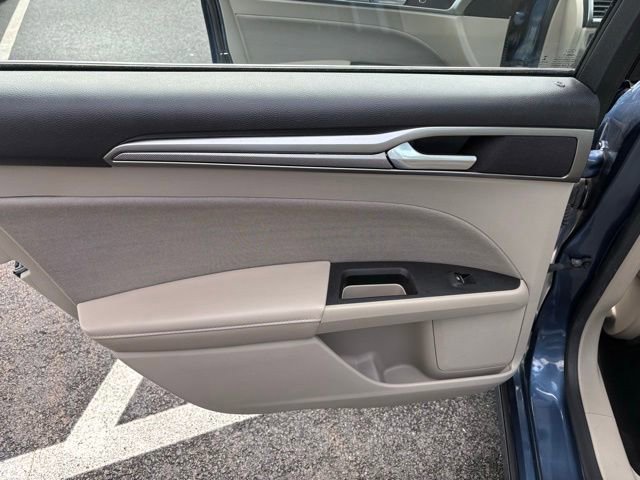 Certified 2019 Ford Fusion SE image 31