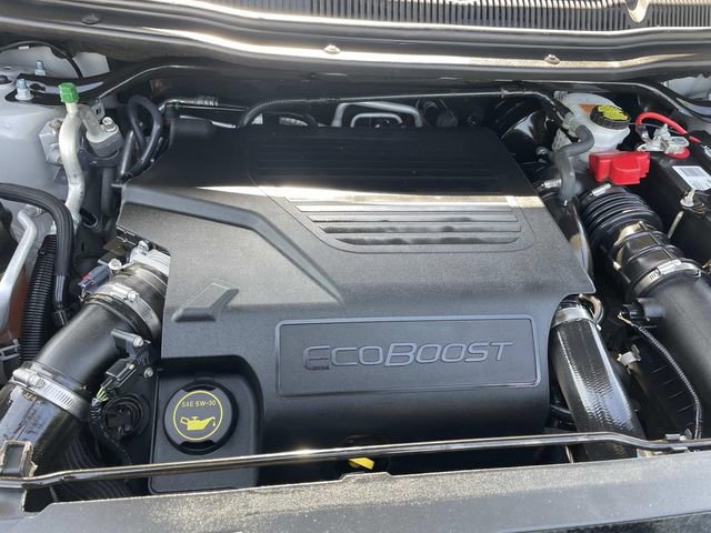 Certified 2018 Ford Explorer Platinum image 38