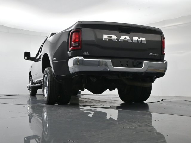 Used 2026 RAM 3500 Tradesman AWD/4WD image 35