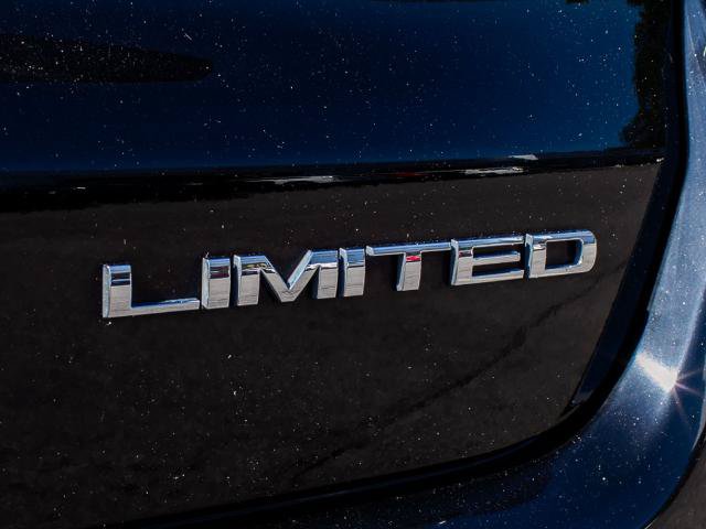 Used 2023 Jeep Compass Limited AWD/4WD image 12