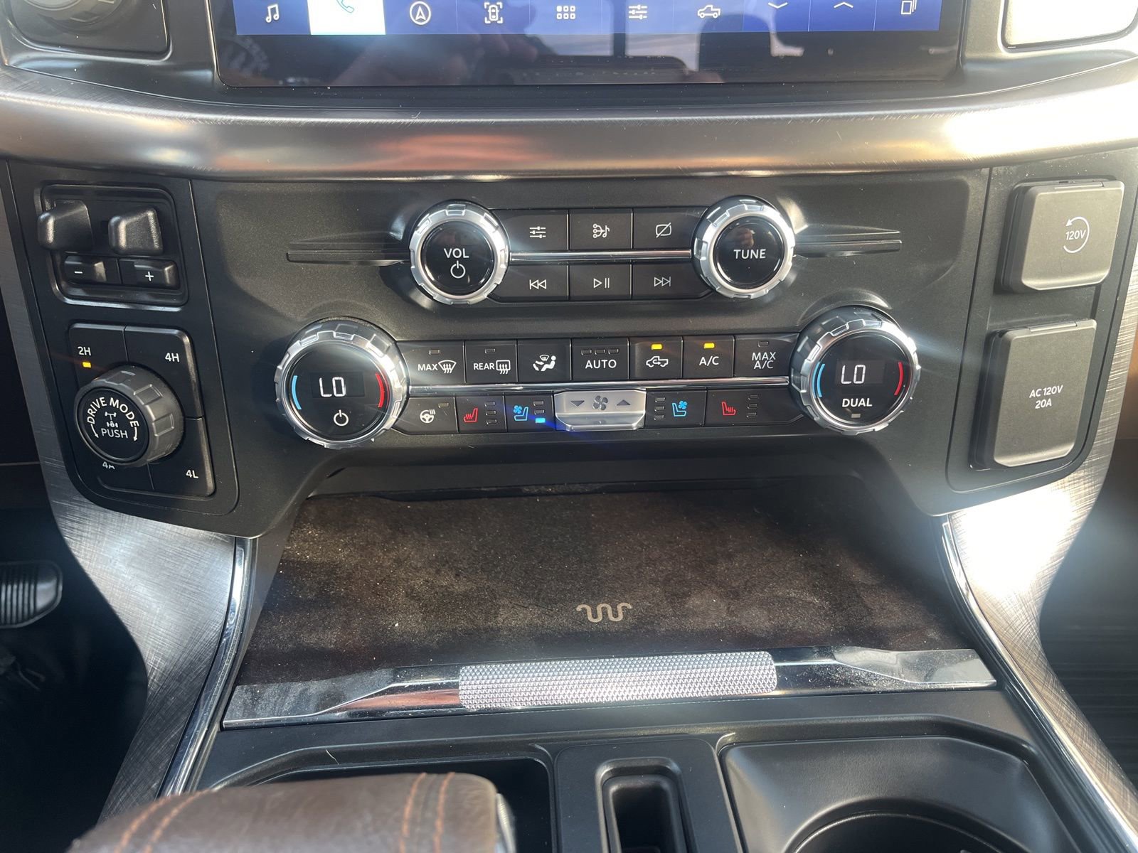 Certified 2021 Ford F150 King Ranch w/ Equipment Group 601A High image 16