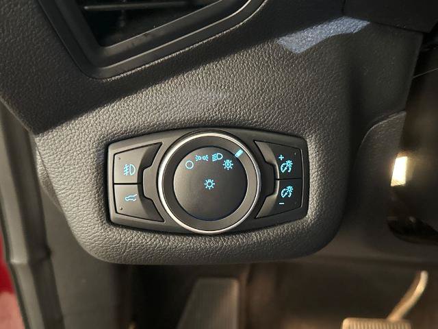 Certified 2019 Ford Escape SEL FWD image 18