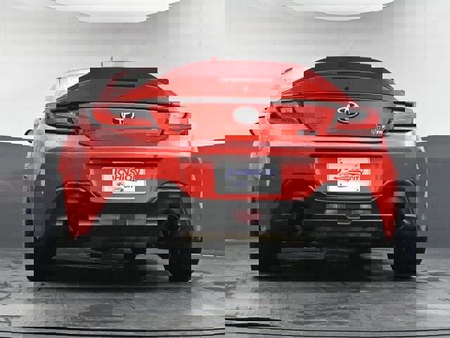 Used 2025 Toyota GR86 Premium w/ Performance Package RWD image 14