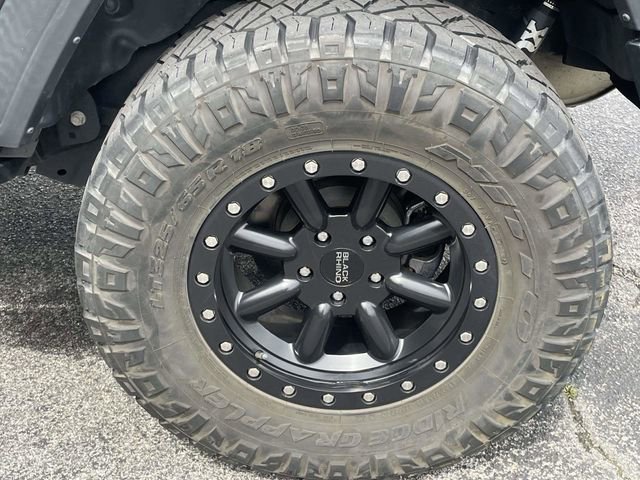 Used 2020 Jeep Wrangler Sport AWD/4WD image 11