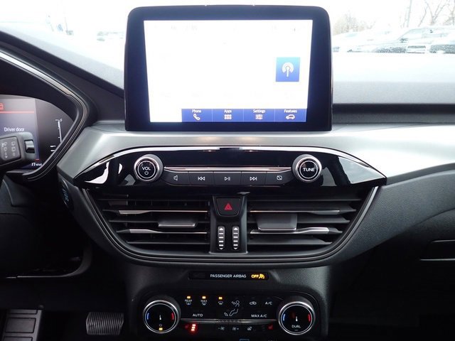 Certified 2023 Ford Escape Active w/ Cold Weather Package image 28