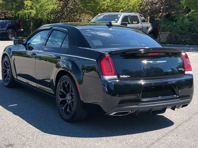 Used 2020 Chrysler 300 S w/ 300S Premium Group RWD image 6