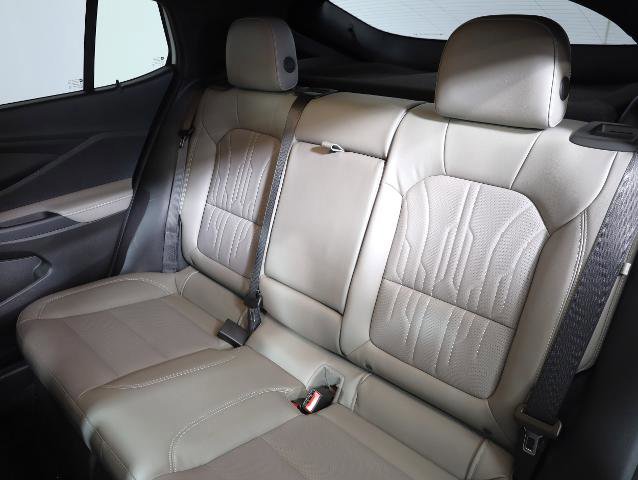 Used 2024 Buick Envista Avenir image 11
