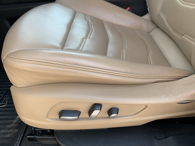 Used 2022 Cadillac XT6 Premium Luxury w/ Platinum Package AWD/4WD image 18