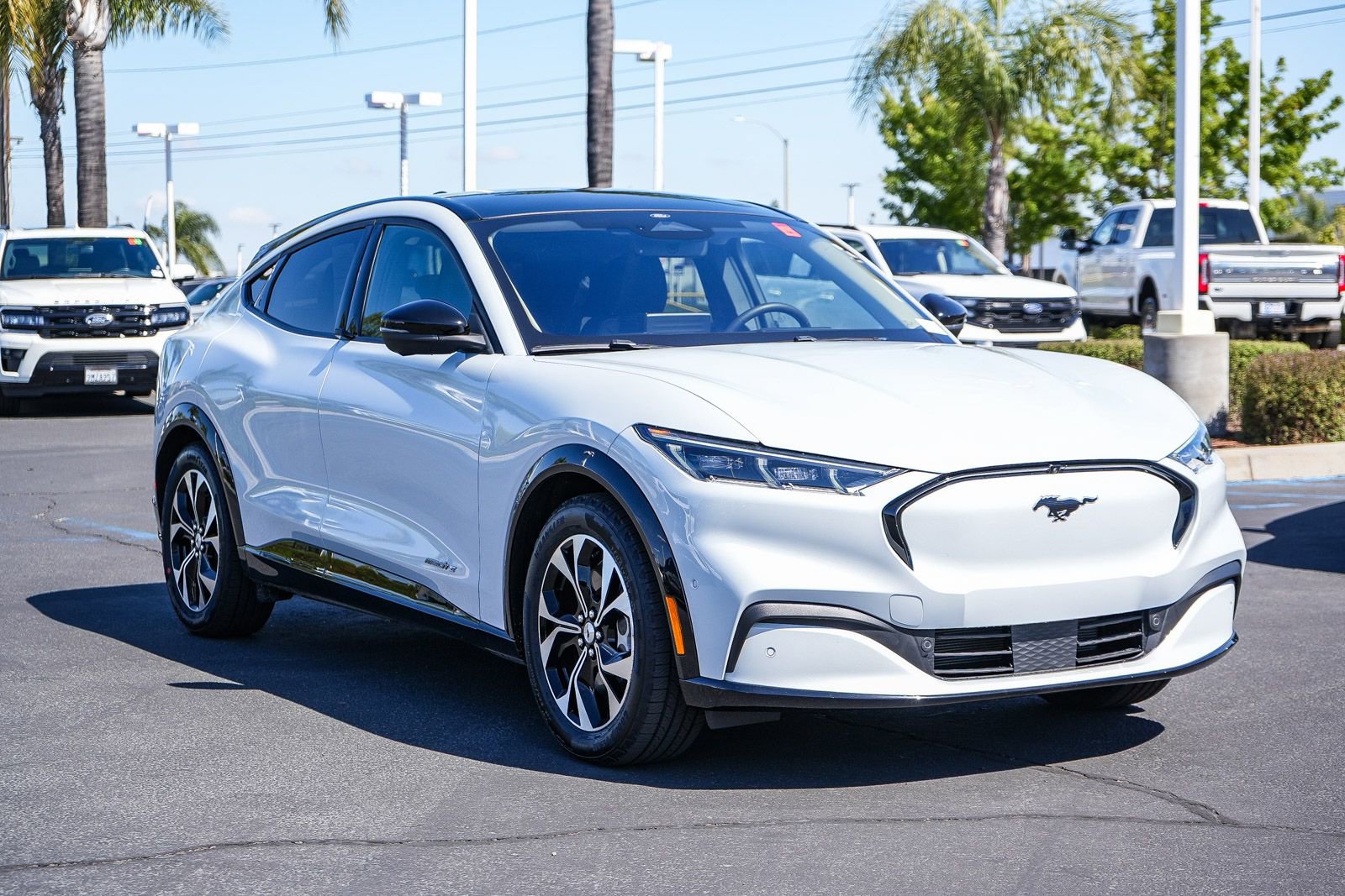Certified 2023 Ford Mustang Mach-E Premium RWD image 3