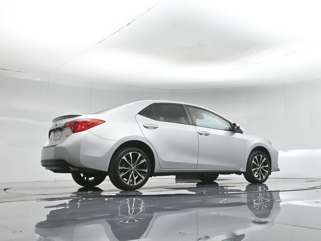 Used 2017 Toyota Corolla SE w/ Carpet Mat Package (TMS) FWD image 13