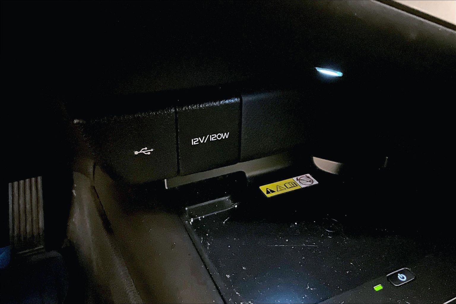 Used 2023 Toyota Camry XSE image 31