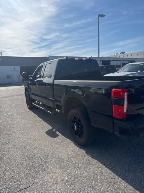 Certified 2025 Ford F250 XLT w/ Black Appearance Package AWD/4WD image 5