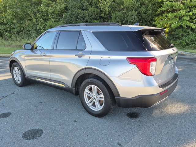 Certified 2023 Ford Explorer XLT w/ Equipment Group 202A RWD image 6