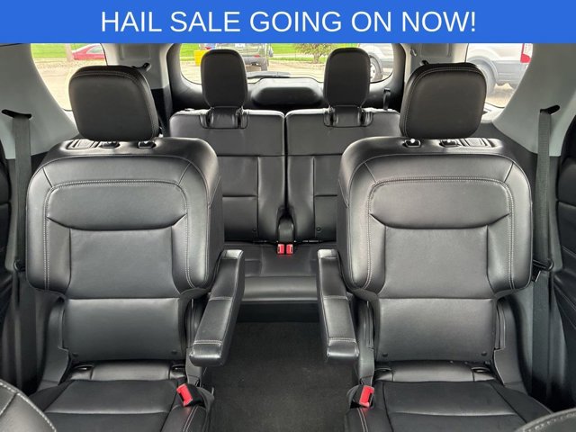 Certified 2023 Ford Explorer Limited w/ Equipment Group 301A AWD/4WD image 34