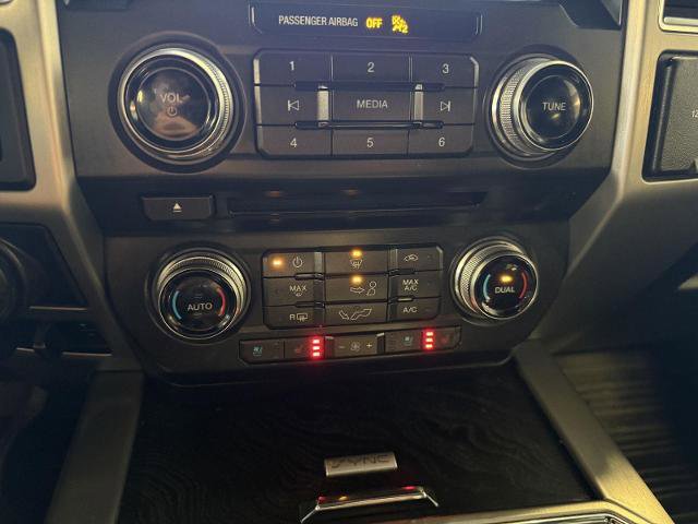 Certified 2018 Ford F150 Platinum w/ Equipment Group 701A Luxury image 23