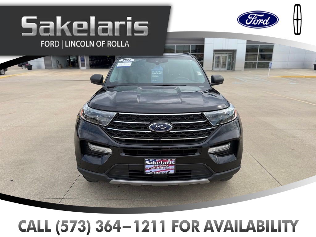 Certified 2022 Ford Explorer XLT w/ Equipment Group 202A AWD/4WD image 2