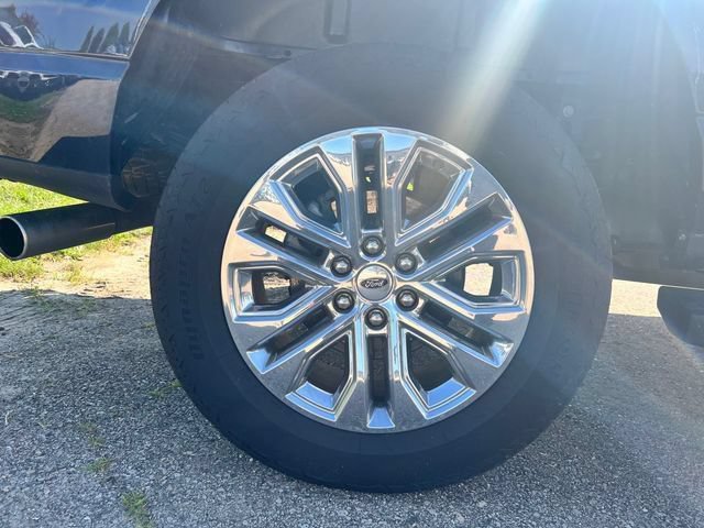 Certified 2025 Ford F150 Lariat w/ Equipment Group 502A High AWD/4WD image 9