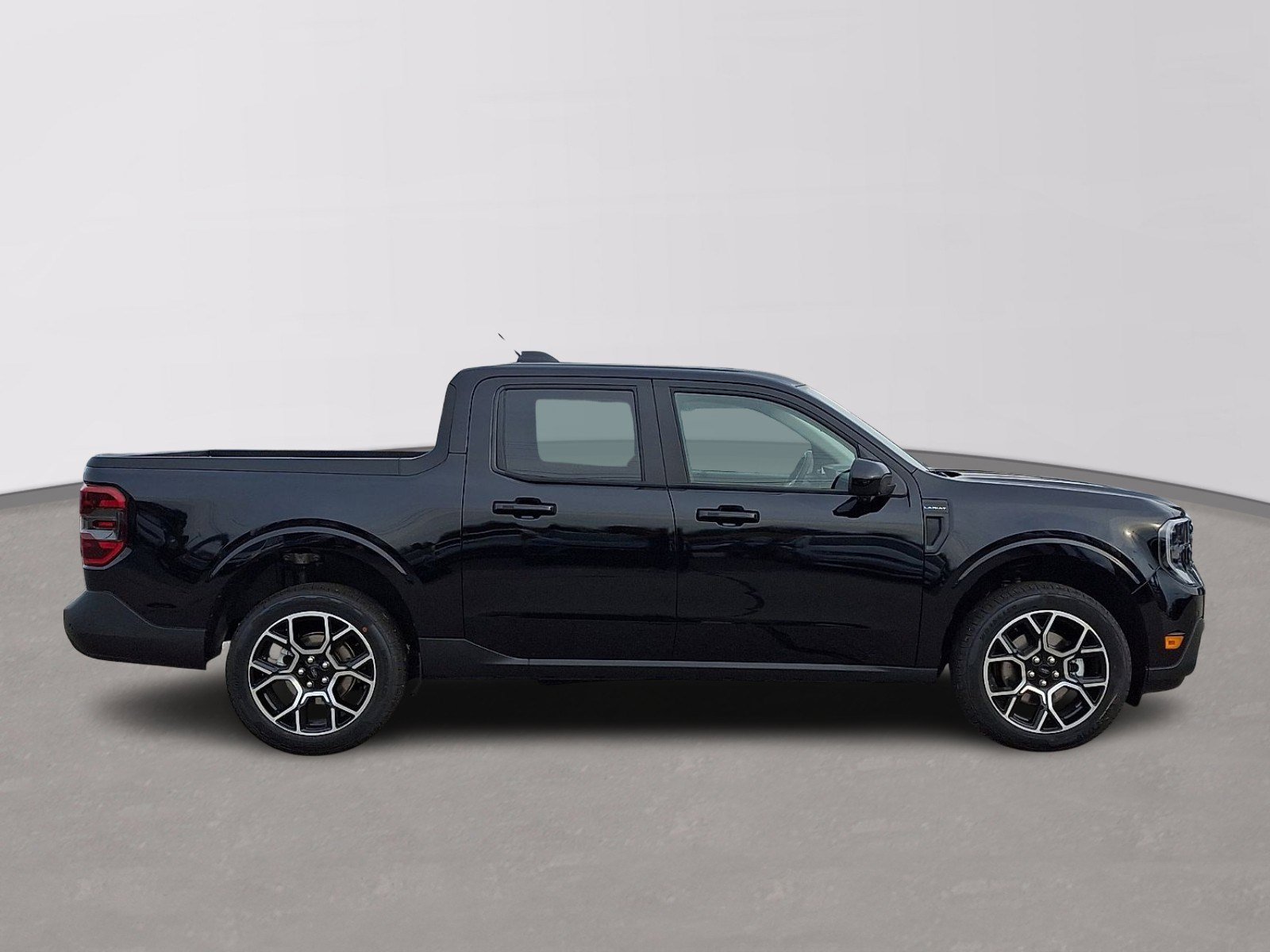 Certified 2026 Ford Maverick Lariat w/ 4K Tow Package image 7