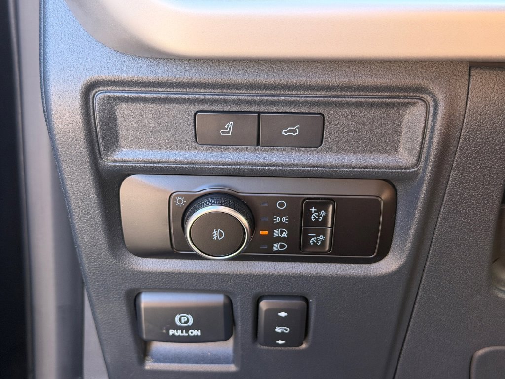 Certified 2023 Ford Expedition Max XLT RWD image 31