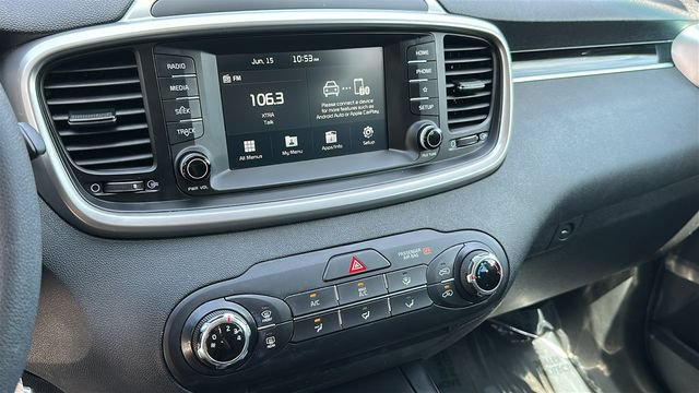 Used 2019 Kia Sorento L FWD image 28