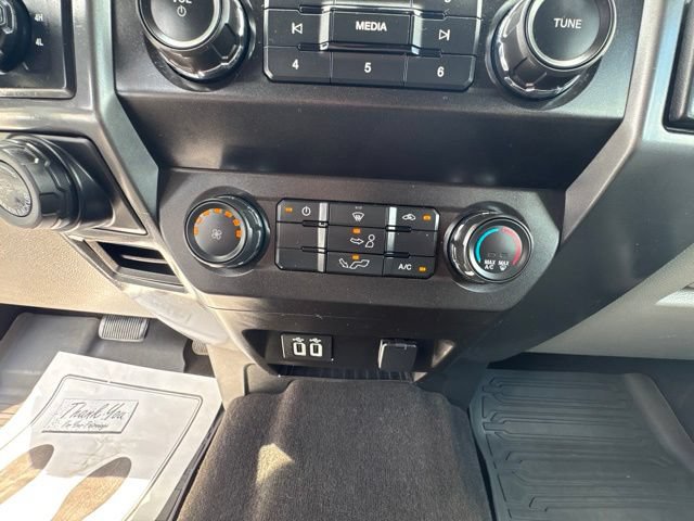 Certified 2020 Ford F150 XLT w/ Trailer Tow Package AWD/4WD image 20