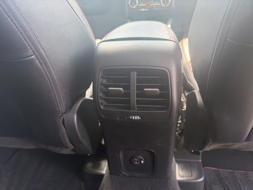 Certified 2022 Ford Escape SEL w/ SEL Stealth AWD Package image 41