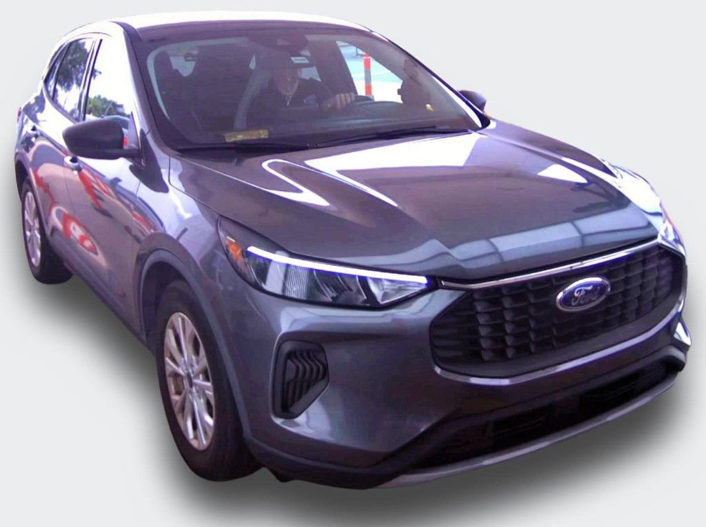 Certified 2023 Ford Escape Active FWD image 14
