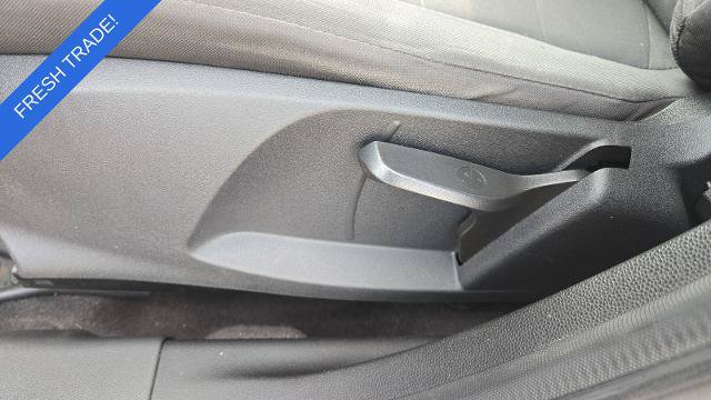 Certified 2017 Ford Fiesta SE FWD image 21