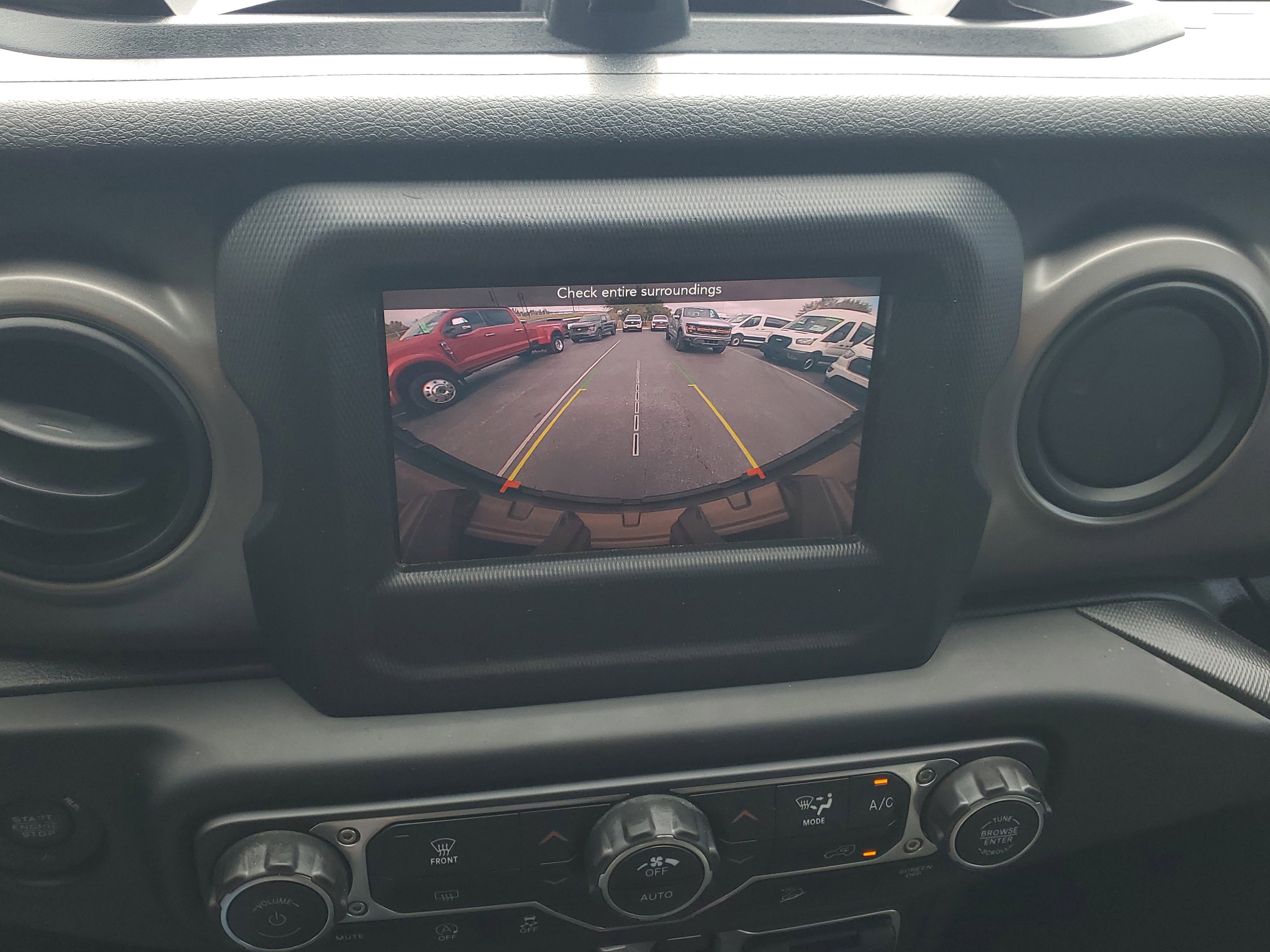 Used 2020 Jeep Wrangler Unlimited Sport S image 25