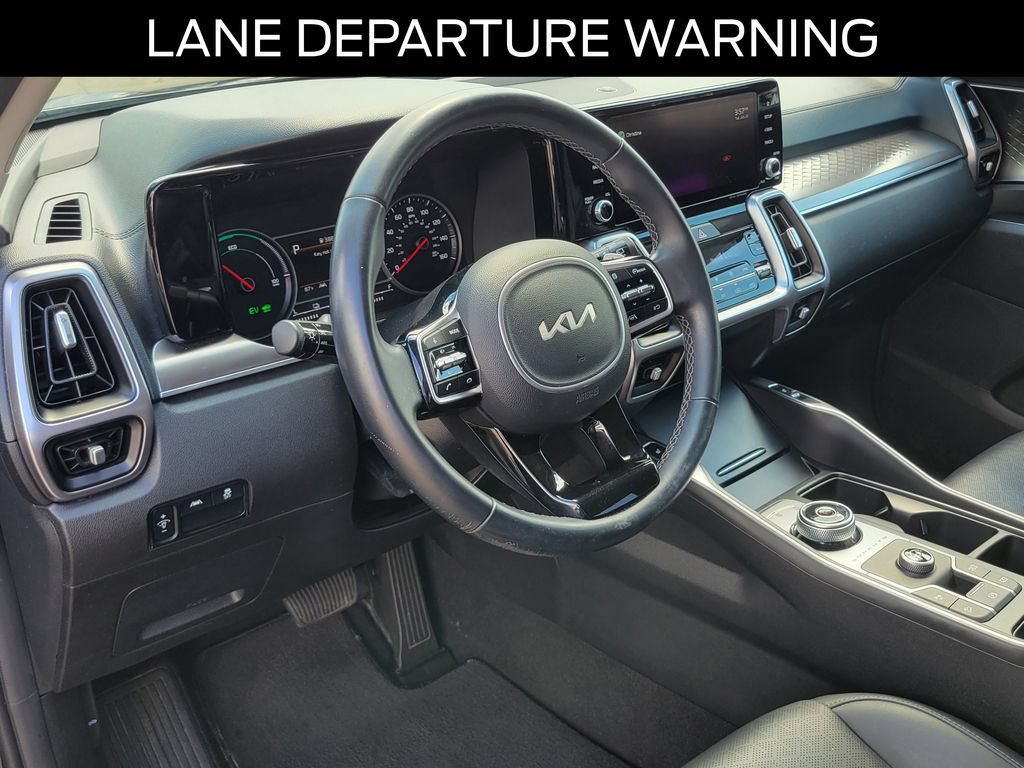 Used 2022 Kia Sorento S FWD image 19