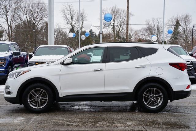 Used 2018 Hyundai Santa Fe Sport image 2