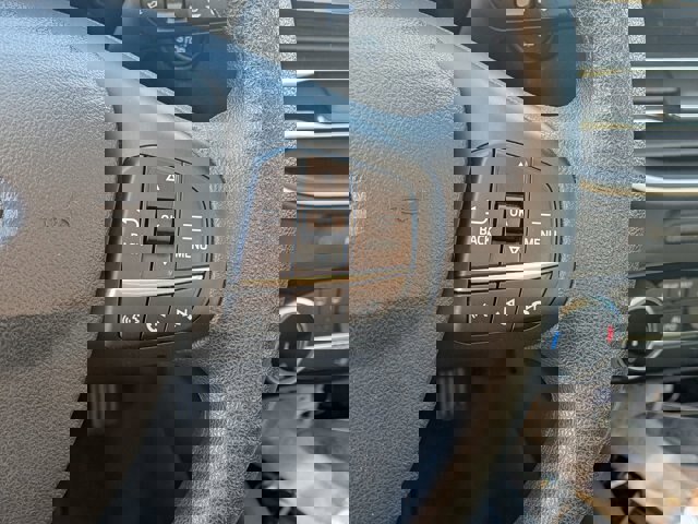 Certified 2022 Ford Escape SE image 18