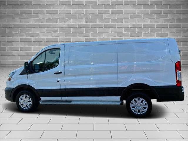 Certified 2025 Ford Transit 250 Low Roof w/ Exterior Upgrade Package RWD image 5