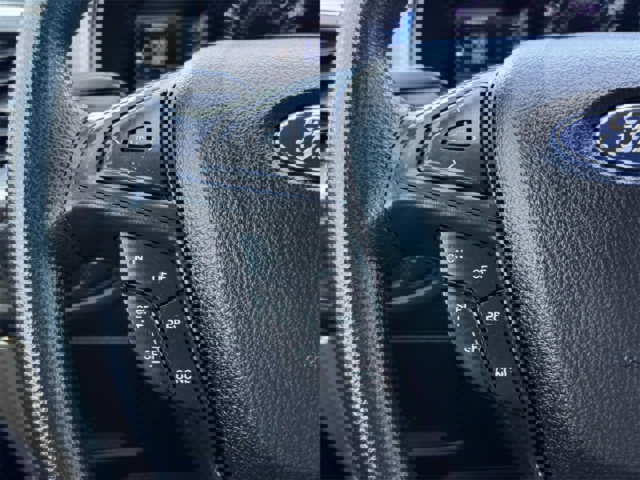 Certified 2022 Ford Edge SE w/ Black Appearance Package image 13