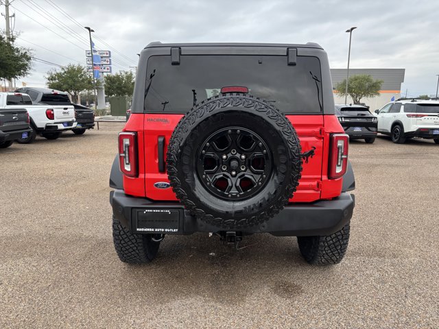 Certified 2023 Ford Bronco Wildtrak image 3