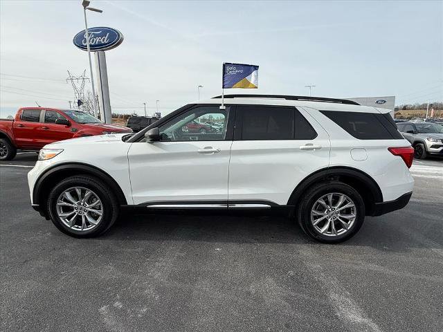 Certified 2023 Ford Explorer XLT w/ Equipment Group 202A image 1