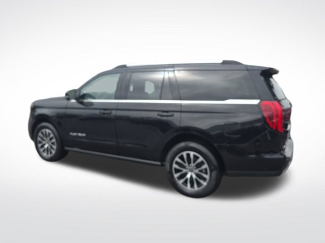 Certified 2025 Ford Expedition Platinum AWD/4WD image 5