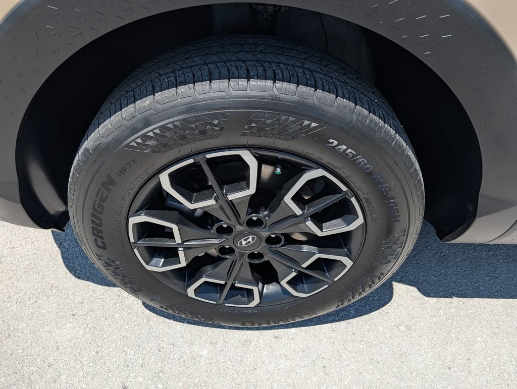 Used 2024 Hyundai Santa Cruz SEL w/ Activity Package FWD image 28
