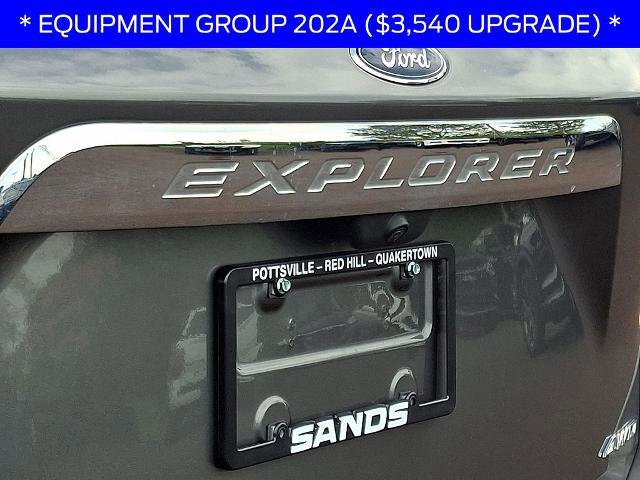 Certified 2023 Ford Explorer XLT w/ Equipment Group 202A AWD/4WD image 33