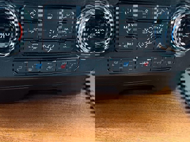 Certified 2019 Ford F250 King Ranch w/ Chrome Package image 27