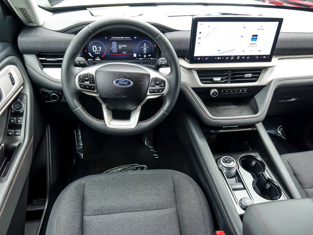 Certified 2025 Ford Explorer Active AWD/4WD image 14