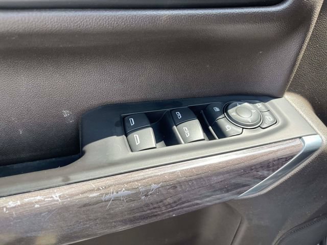 Used 2021 Chevrolet Silverado 1500 LTZ AWD/4WD image 18