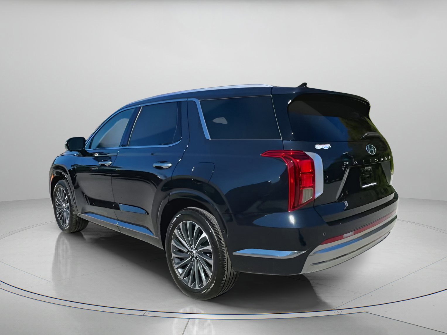 Used 2024 Hyundai Palisade Calligraphy image 13