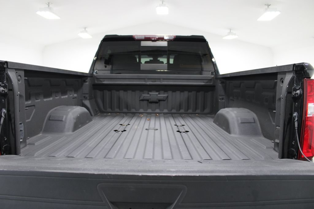 Used 2020 Chevrolet Silverado 3500 LTZ AWD/4WD image 18