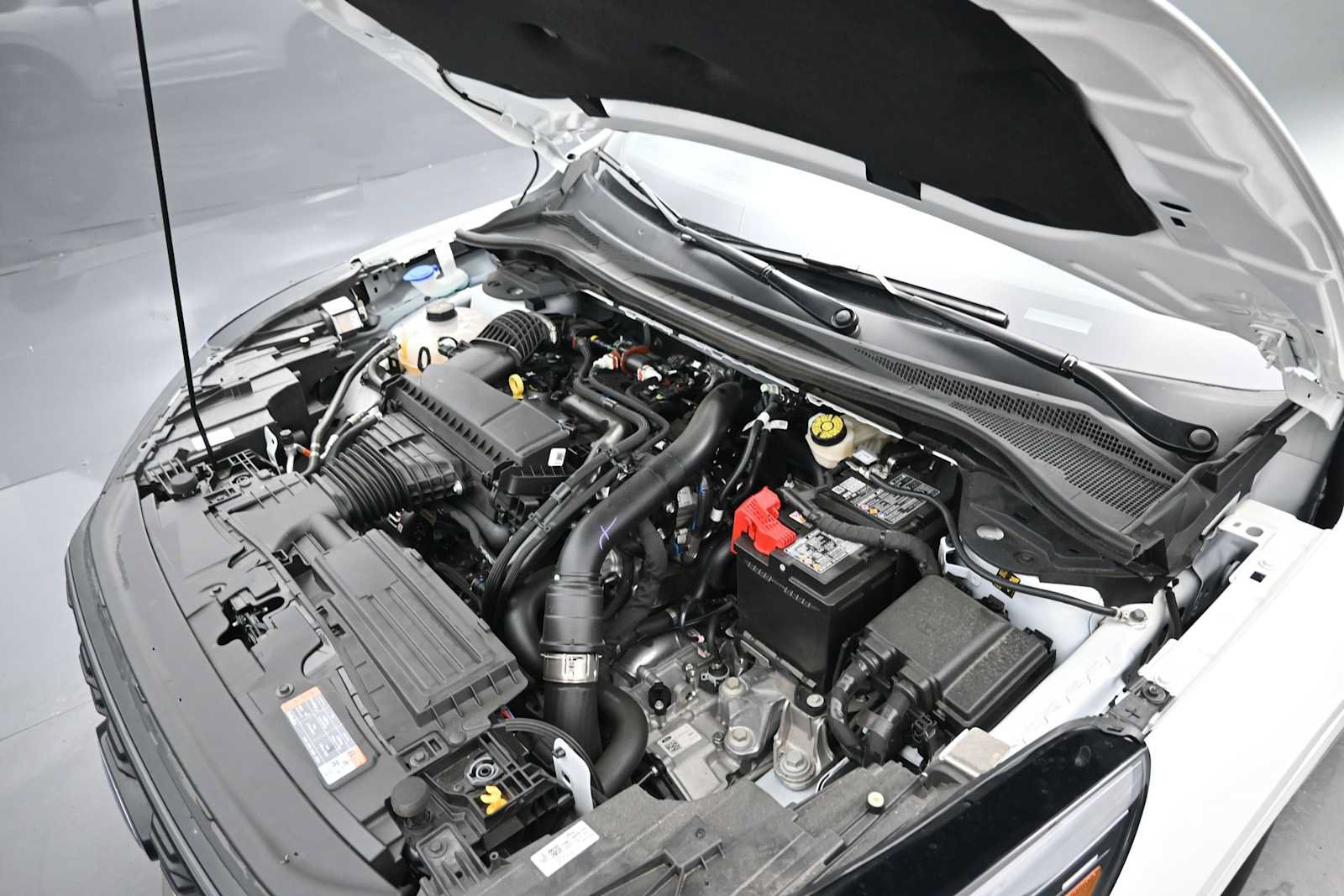Certified 2025 Ford Escape ST-Line Elite w/ Premium Technology Package AWD/4WD image 44