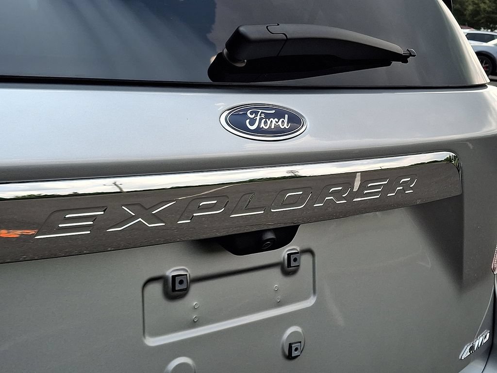 Certified 2023 Ford Explorer XLT AWD/4WD image 34