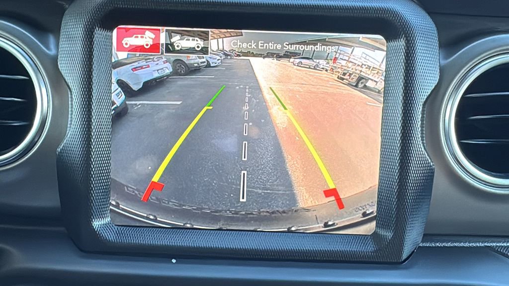 Used 2023 Jeep Wrangler Unlimited Rubicon w/ Xtreme 35 Tire Package image 16